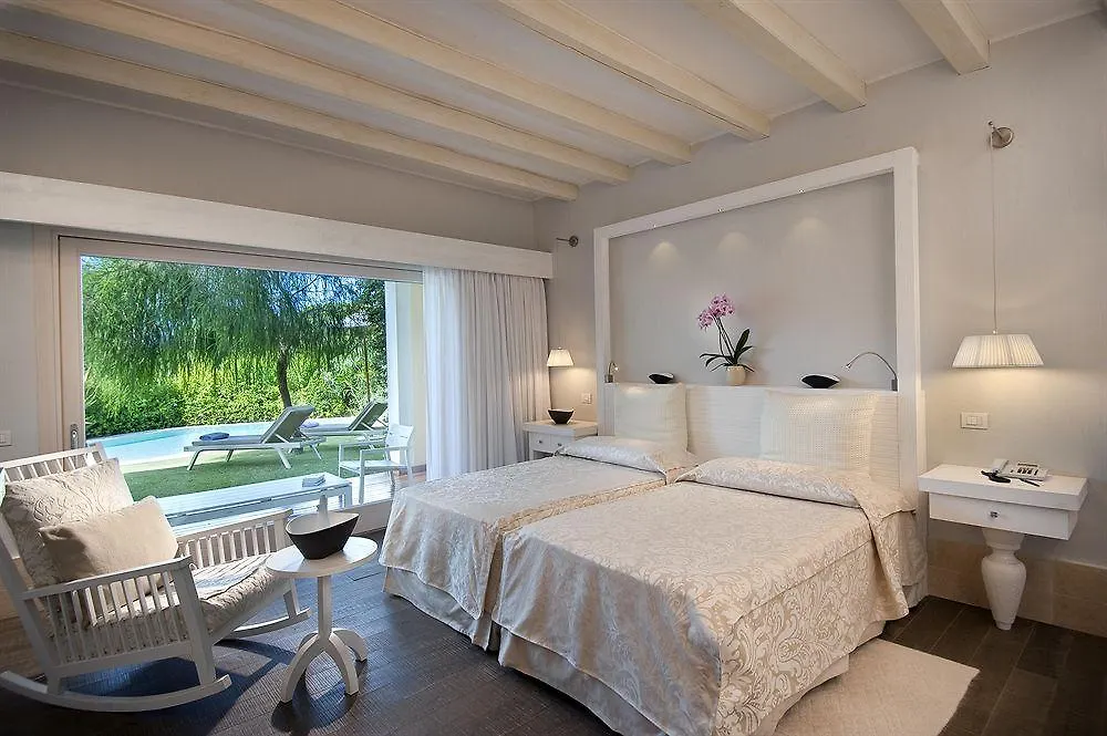 Forte Village Resort - Bouganville 산타마르게리타디풀라