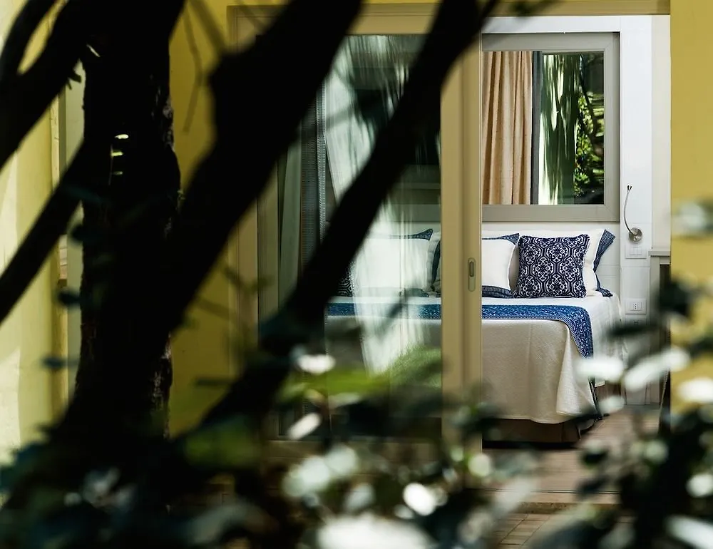 Отель Forte Village Resort - Bouganville Санта-Маргерита-ди-Пула