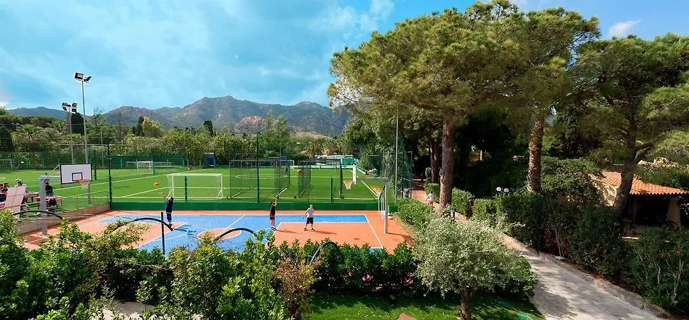 Forte Village Resort - Bouganville 산타마르게리타디풀라 호텔